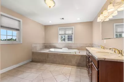 261 Oak Street, Methuen, MA 01844 - Photo 24