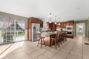 261 Oak St, Methuen, MA 01844 - Photo 12