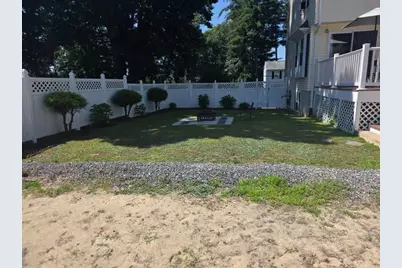 23 Valley Rd, Dracut, MA 01826 - Photo 4