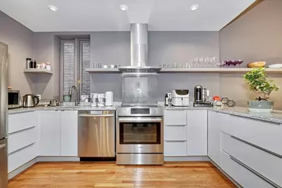 70 Clarendon St #A, Boston, MA 02116 - Photo 4
