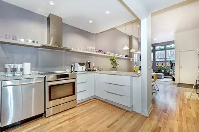 70 Clarendon St #A, Boston, MA 02116 - Photo 4