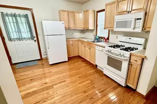 64 Paris St, Medford, MA 02155 - Photo 4