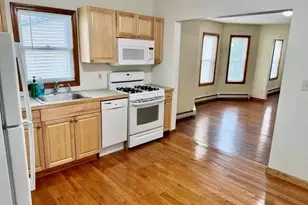 64 Paris St, Medford, MA 02155 - Photo 6