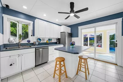 234 Elm St, Amesbury, MA 01913 - Photo 6