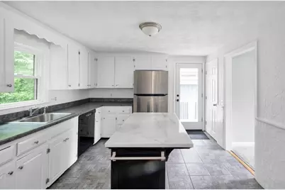 25 Foxtail Rd, Hanover, MA 02339 - Photo 8