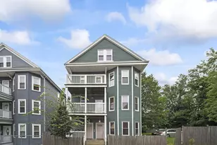 34-36 Howe St, Boston, MA 02125 - Photo 2
