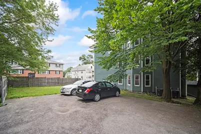 34-36 Howe St #3, Boston, MA 02125 - Photo 10