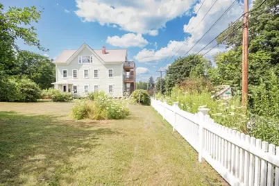 18 Steele St, Worcester, MA 01607 - Photo 2