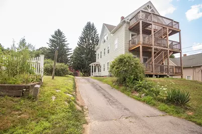 18 Steele St, Worcester, MA 01607 - Photo 8