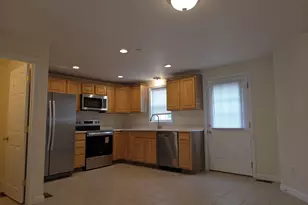 958 Warren Ave, Brockton, MA 02301 - Photo 8