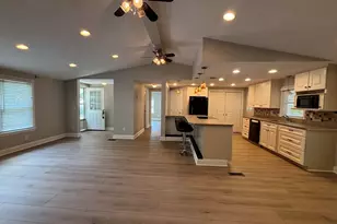 79 S Mdw Vlg, Carver, MA 02330 - Photo 10