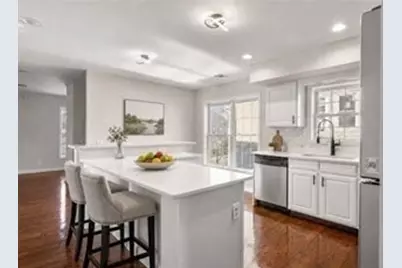 52 Wheatland Ave #2, Boston, MA 02124 - Photo 2