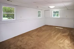 133 Pleasant St, Plympton, MA 02367 - Photo 16