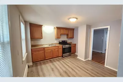119-121 North Main #119, Andover, MA 01810 - Photo 4