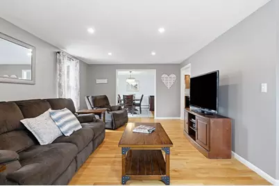 74 Maplewood Rd, Lynn, MA 01904 - Photo 10