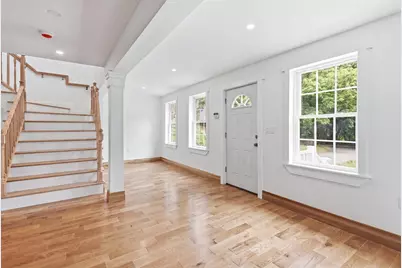 26 Parallel St, Salem, MA 01970 - Photo 14