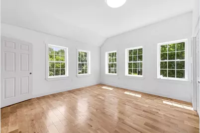 26 Parallel St, Salem, MA 01970 - Photo 28