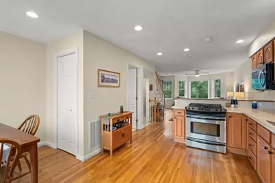 14 1/2 Roundy #2, Beverly, MA 01915 - Photo 10