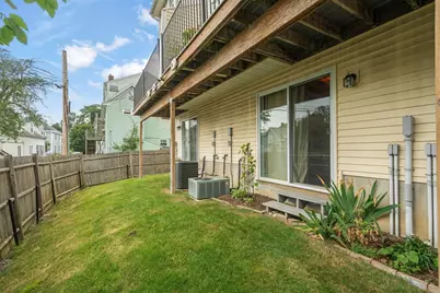 14 1/2 Roundy #2, Beverly, MA 01915 - Photo 32