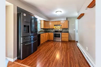 39 Barbara Ave, Auburn, MA 01501 - Photo 8