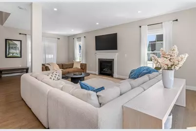 115 Colts Way, Attleboro, MA 02703 - Photo 6
