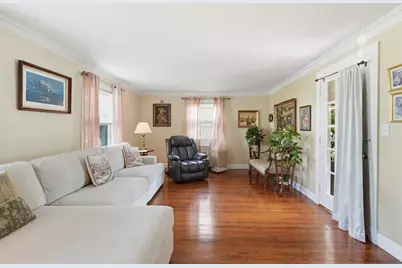 196 N Main St, Leominster, MA 01453 - Photo 4