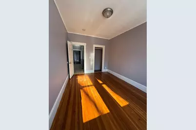 162 S Pleasant St, Haverhill, MA 01835 - Photo 14