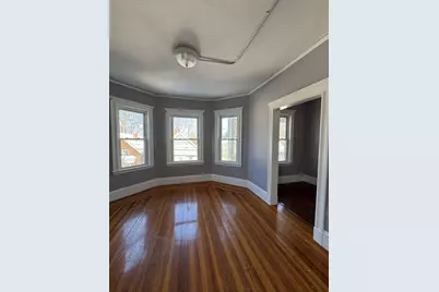 162 S Pleasant St, Haverhill, MA 01835 - Photo 10