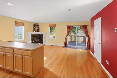 42 Castine St #A, Worcester, MA 01606 - Photo 16