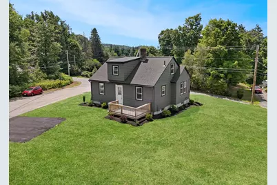 35 Richardson Rd, Fitchburg, MA 01420 - Photo 6