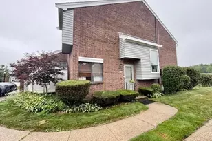 272 Greenbrook Dr, Stoughton, MA 02072 - Photo 1