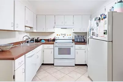 295 Lynn Shore Dr #104, Lynn, MA 01902 - Photo 10