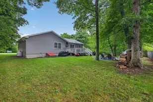 79 Pembroke Ave, Acushnet, MA 02743 - Photo 32