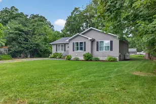 79 Pembroke Ave, Acushnet, MA 02743 - Photo 2
