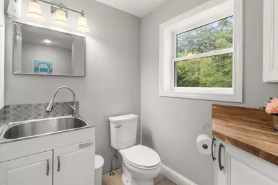 329 Pleasant Street, Ashland, MA 01721 - Photo 12