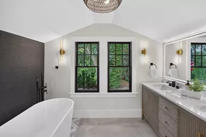 21 Brewster Street, Provincetown, MA 02657 - Photo 22