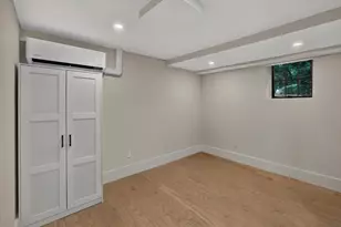 21 Brewster St, Provincetown, MA 02657 - Photo 36