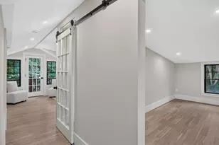 21 Brewster St, Provincetown, MA 02657 - Photo 24