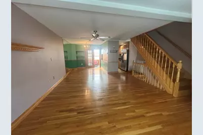 50 Gates St #1, Boston, MA 02127 - Photo 2