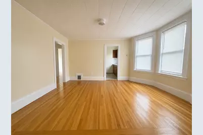 107 Jefferson St #3, Lynn, MA 01902 - Photo 1