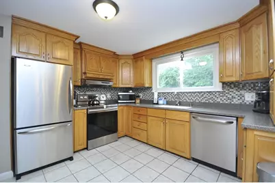 46 Bridle Rd, Bridgewater, MA 02324 - Photo 10