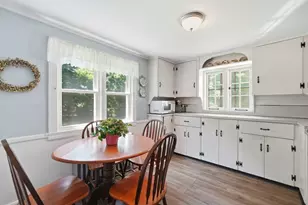 211 Main St, Wilbraham, MA 01095 - Photo 16