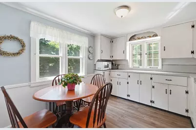 211 Main St, Wilbraham, MA 01095 - Photo 16
