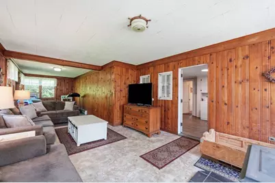 211 Main St, Wilbraham, MA 01095 - Photo 14
