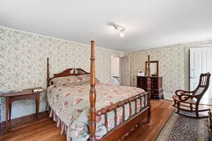 211 Main St, Wilbraham, MA 01095 - Photo 24
