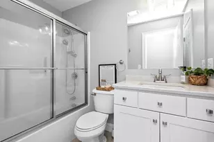 76 Seth Daniel Dr, New Bedford, MA 02745 - Photo 8