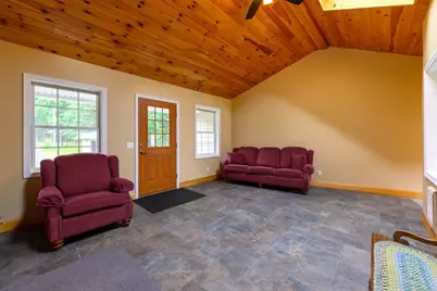 434 Batchelor St, Granby, MA 01033 - Photo 20