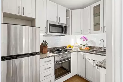 386 Commonwealth Ave #51, Boston, MA 02215 - Photo 2