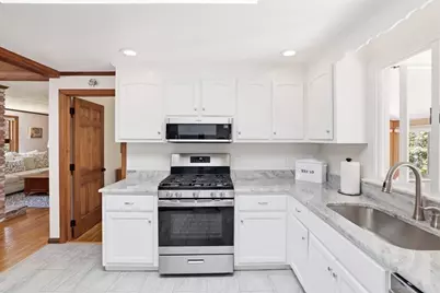 106 Pine Street, Yarmouth, MA 02675 - Photo 8