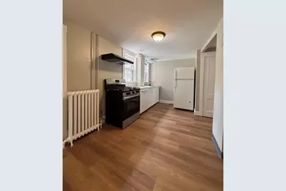 209 Main St #A, Medway, MA 02053 - Photo 4